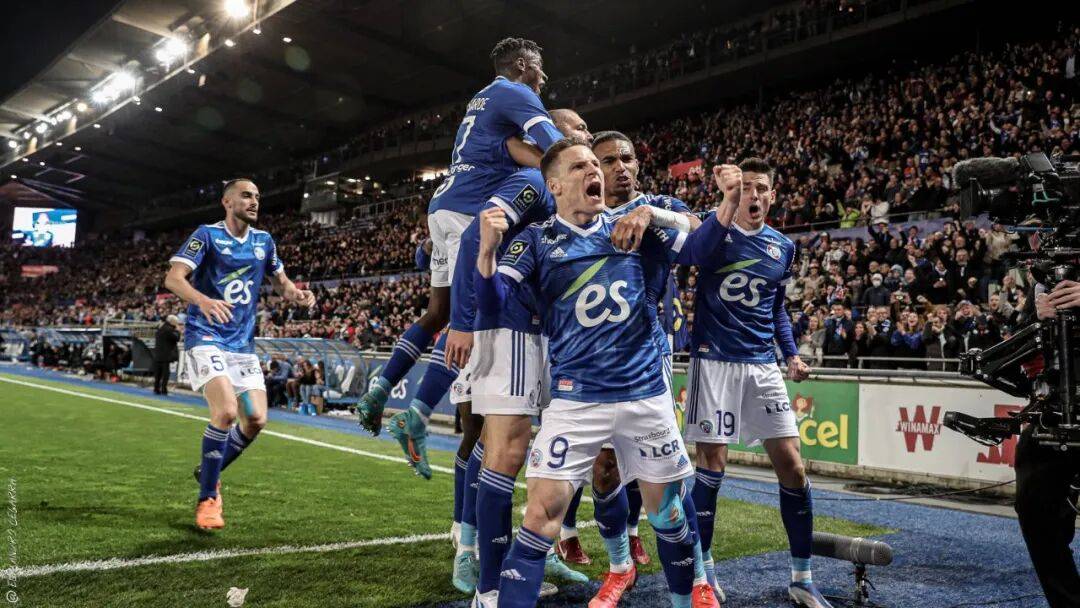 法甲：斯特拉斯 VS 巴黎圣日耳曼